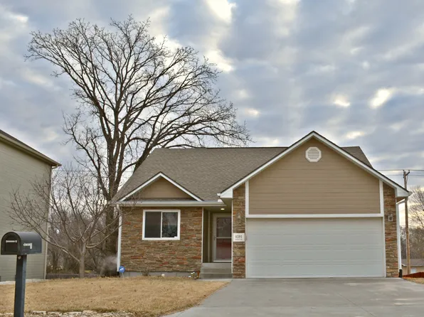 4391 Aspen Dr, Manhattan, KS 66502