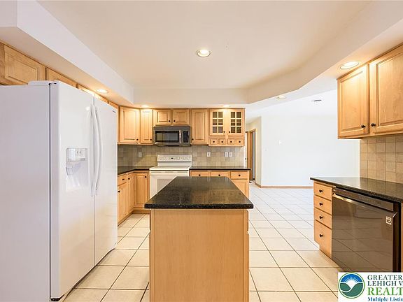 5th image of 118 Sterner Run Rd