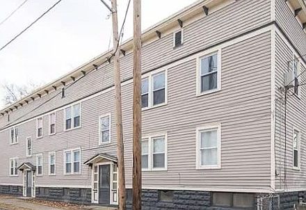 1st image of 1156 Carl Ave #4