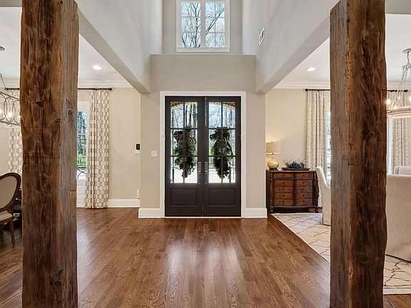5th image of 10340 Shea Woods Dr