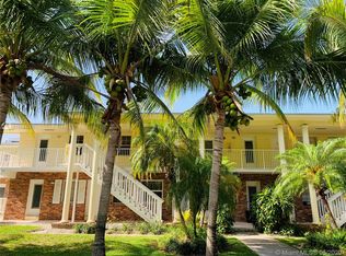 100 Sunrise Dr APT 8, Key Biscayne, FL 33149