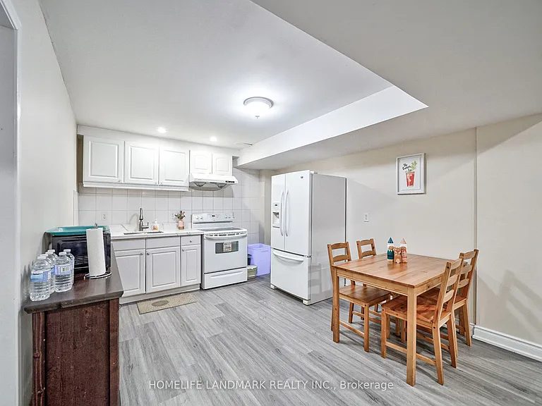 6 Stonebridge Blvd #BASEMENT — Photo 8