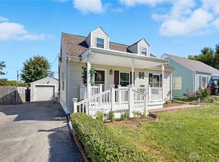 1716 N Sweetbriar Ln, Springfield, OH 45505