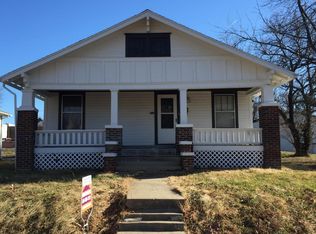 664 S Jefferson Ave, Marshall, MO 65340
