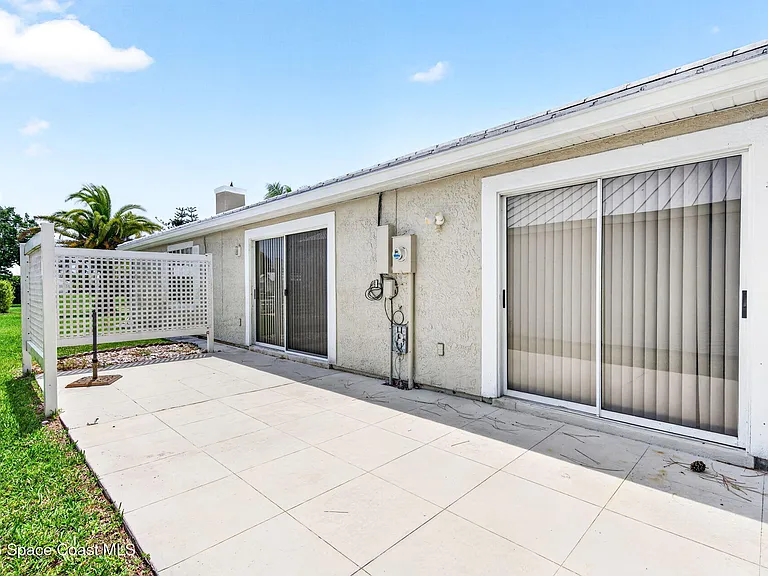 1923 Sugarberry Ct NE — Photo 7