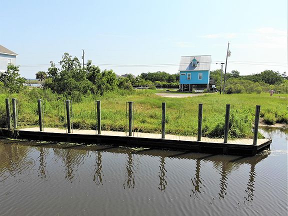 4th image of 313 Skyline Dr