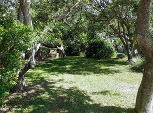 812 E 20th Ave, New Smyrna Beach, FL 32169