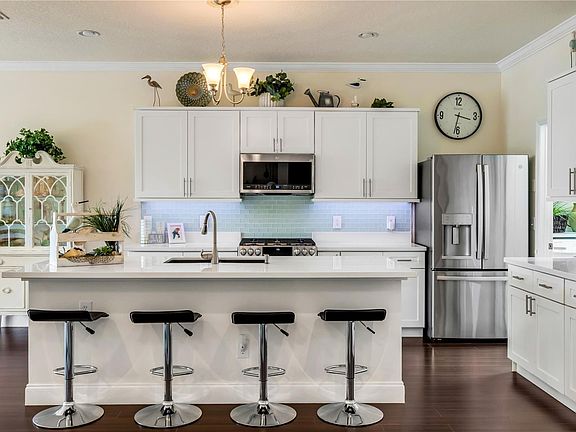 2nd image of 2708 Atlantis Dr