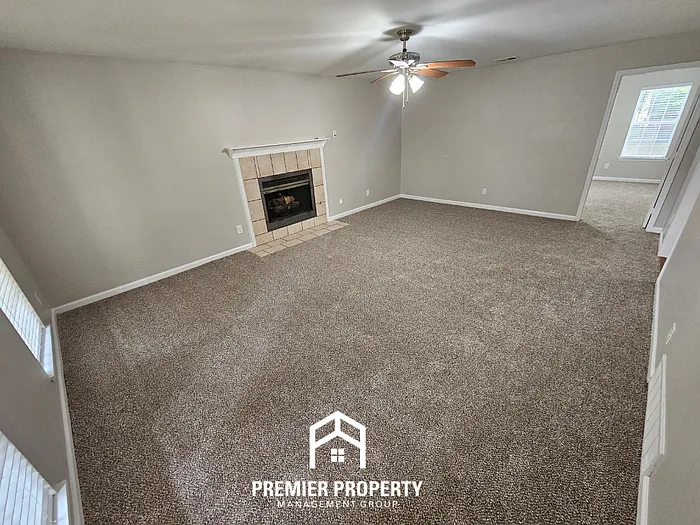 2933 Billy Cross Dr — Photo 9