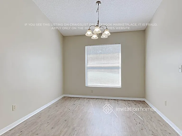 2624 Lake Jackson Cir — Photo 7