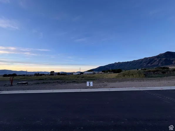 42 W 850 N, Mendon, UT 84325
