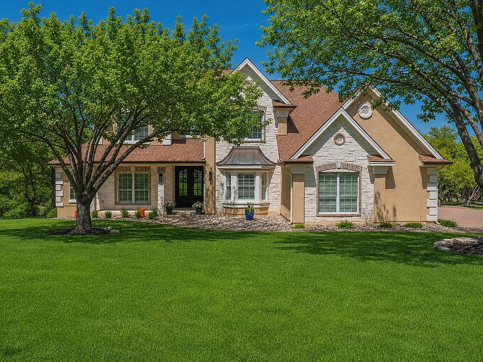 1st image of 4424 Lago Viento