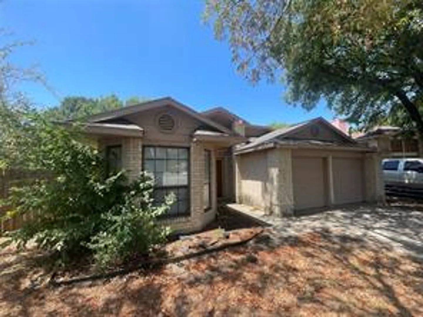 Great home for a great price on cul-de-sac! — Photo 2