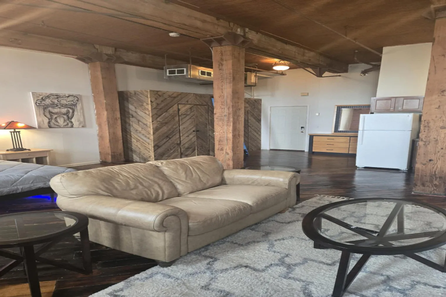 1 bed, 1.0 bath, $2,181 — Photo 2