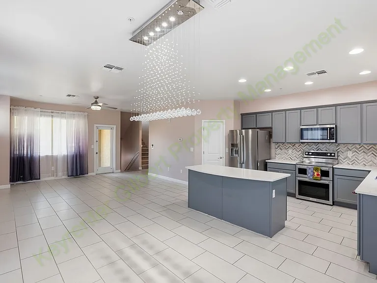 240 W Juniper Ave #1150 — Photo 9
