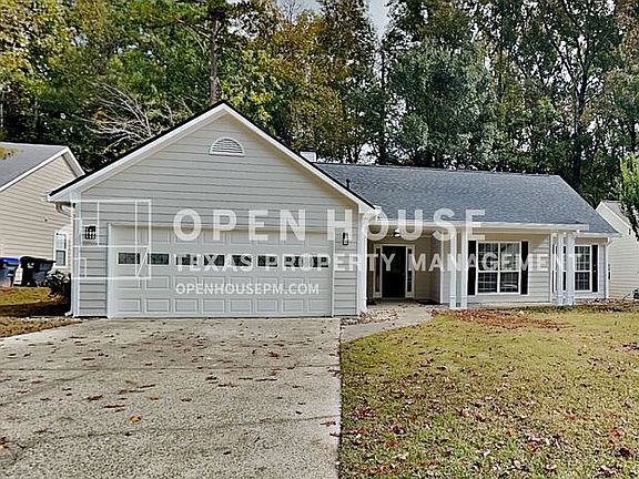 2nd image of 1621 Omie Way