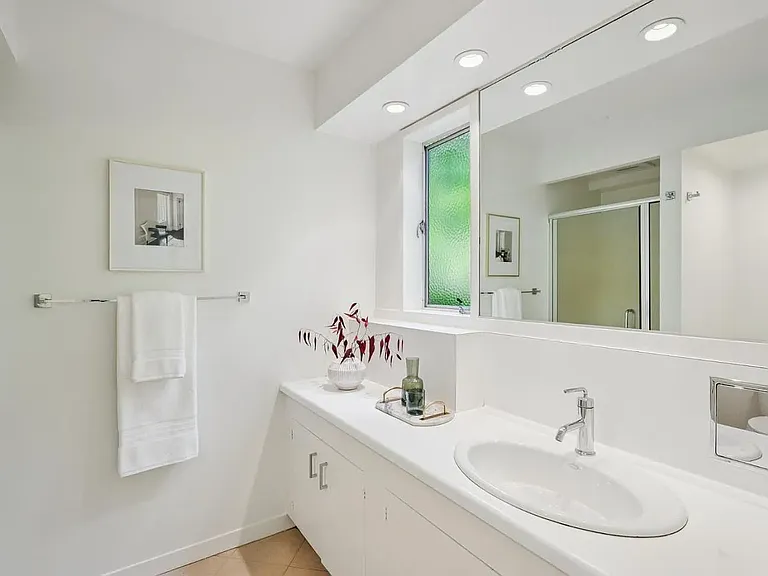 25845 Springhill Dr — Photo 26