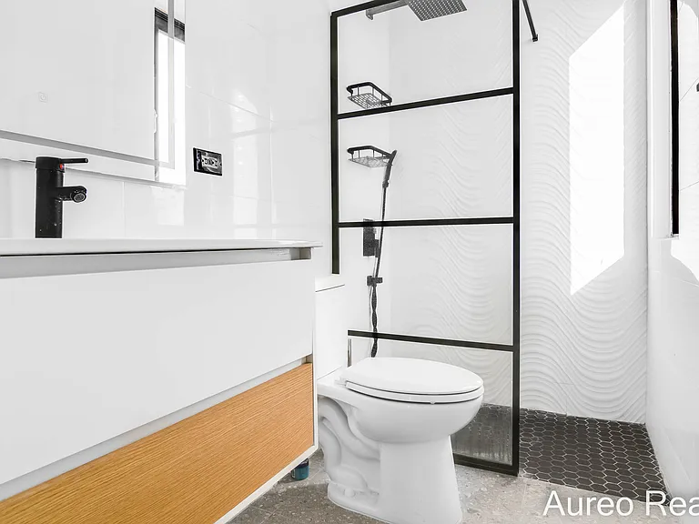 958 Avenue Juan Ponce De Gln #22G — Photo 6