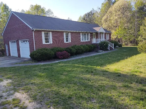 13100 Samantha Ann Dr, Lanexa, VA 23089