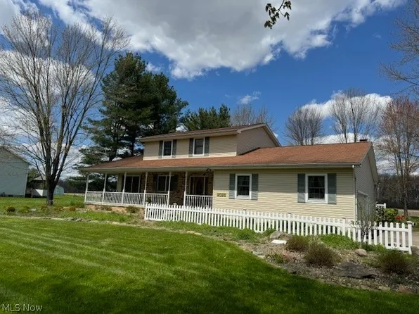 2036 Salt Springs Rd, Warren, OH 44481