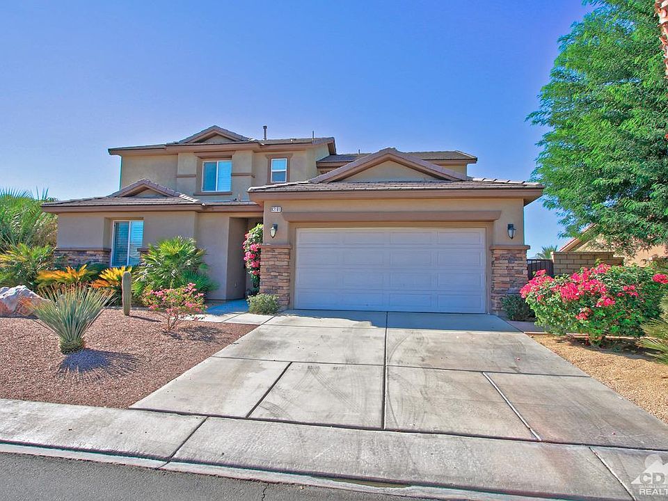 2nd image of 82181 Padova Dr