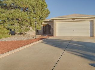 208 Wyoming Autumn Rd NE, Rio Rancho, NM 87124