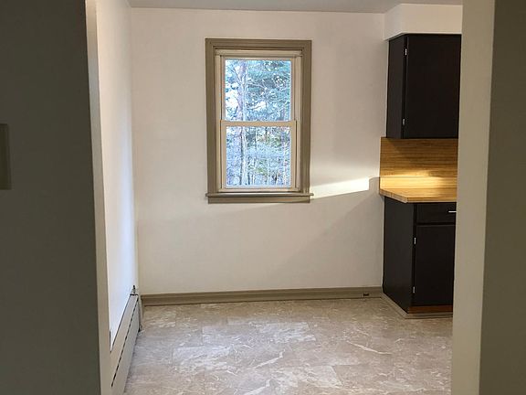 Nice size dining area