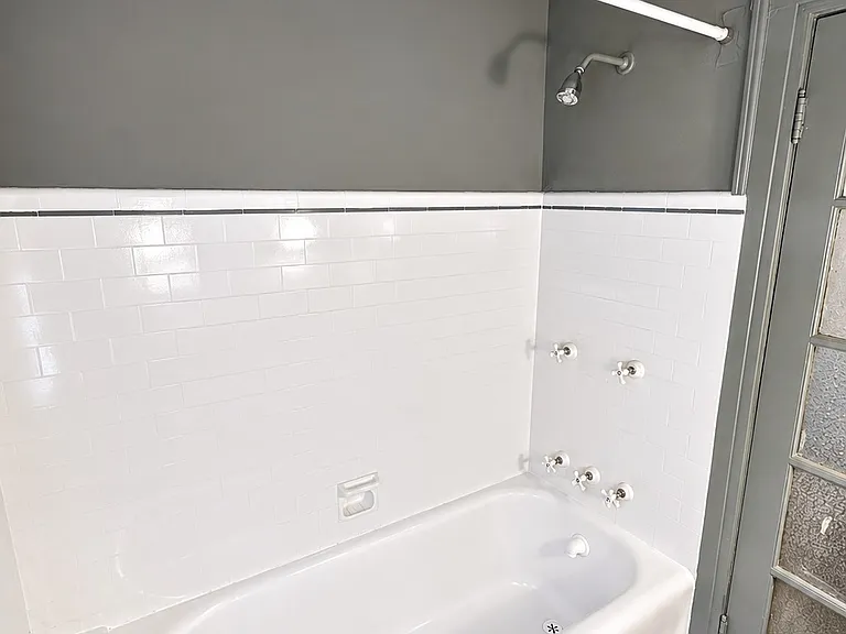 120 A03dwight St #303 — Photo 8