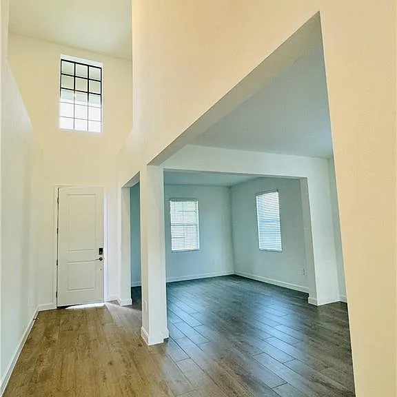 20464 Verawood Loop — Photo 4