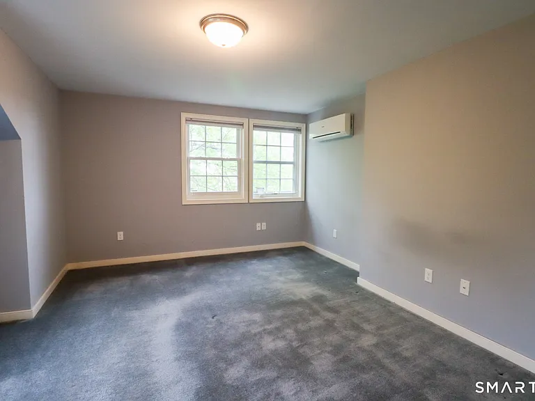 9 Brewer St #4 — Photo 11