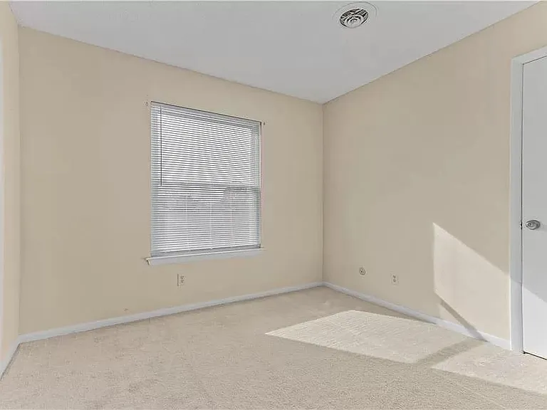 1676 Dylan Dr — Photo 14