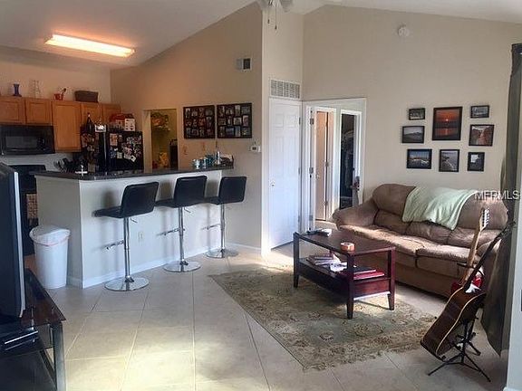 4th image of 10764 70th Ave #8302