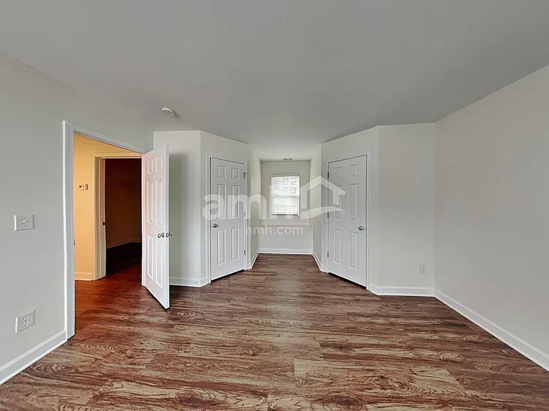 120 Hawleyville Ln — Photo 17