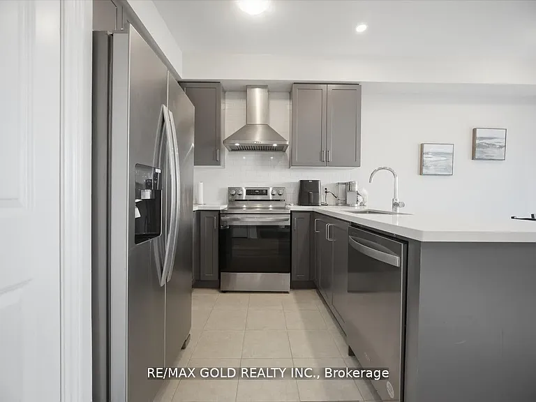 30 Mia Dr #2 — Photo 9