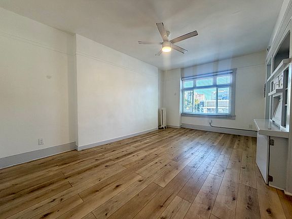 2nd image of 00-319 Elm Ave #205