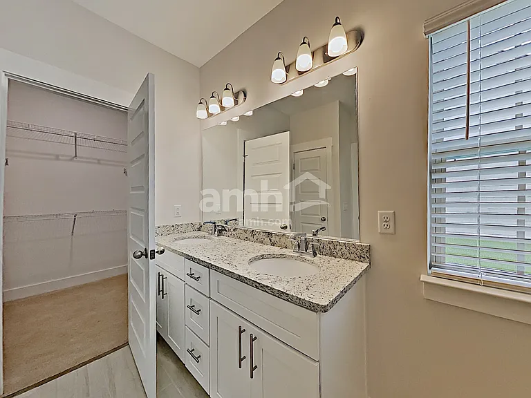 326 Charity Ln — Photo 11
