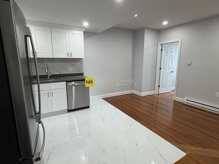 474 Commonwealth Ave — Photo 6