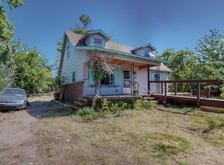 2105 Lakeview Rd SW, Albuquerque, NM 87105