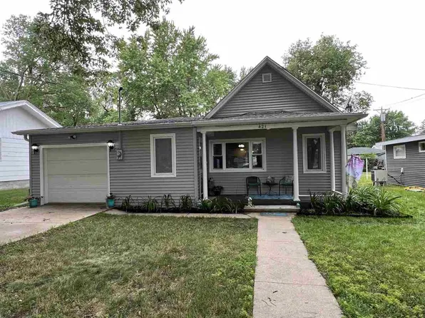 421 S 6th St, Pierce, NE 68767