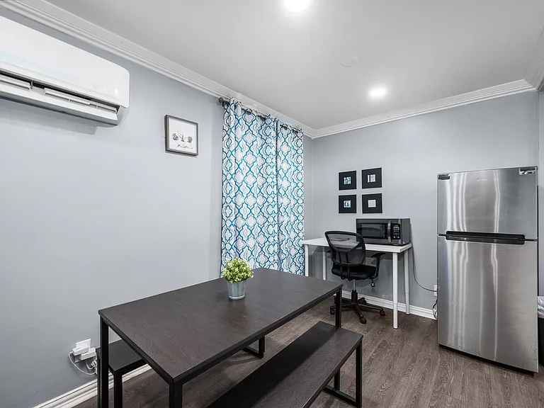3611 Graustark St #7 — Photo 14