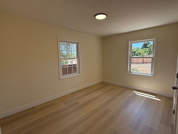4th image of 6356-6360 Brooklyn Ave #6358