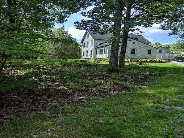 317 High Street, Boscawen, NH 03303
