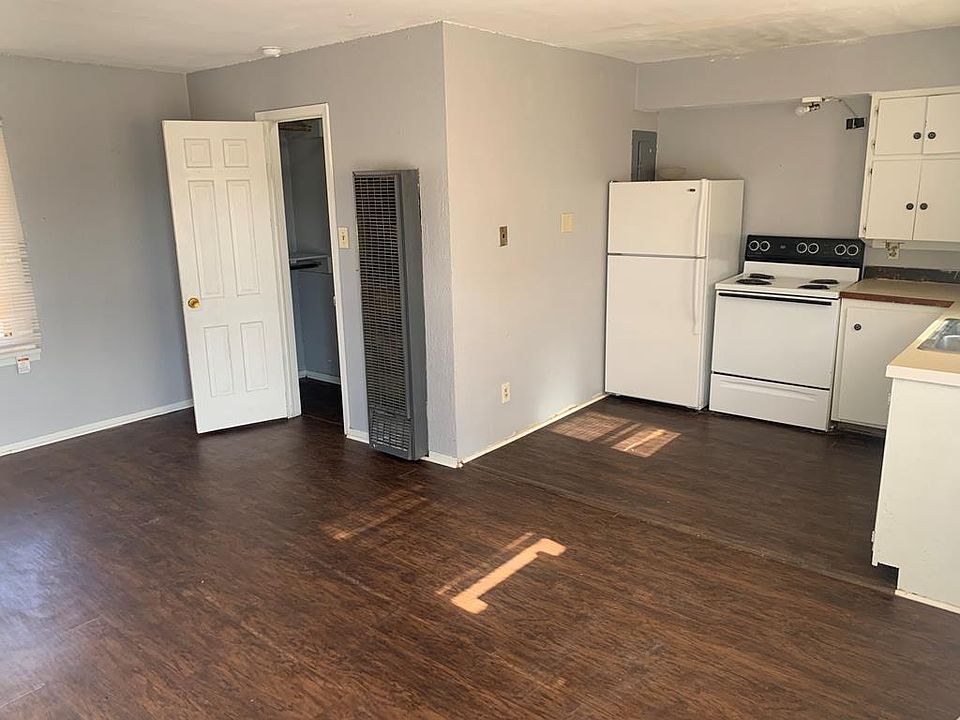 1st image of 1210 College Ave