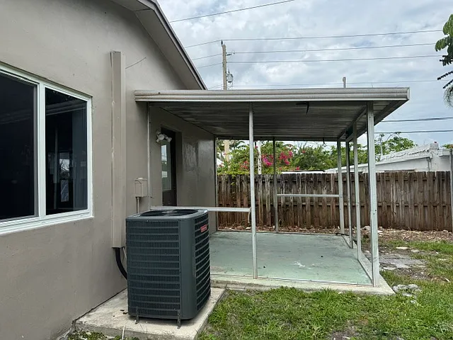 5929 Pierce St — Photo 12