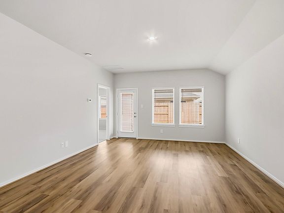 5th image of 22643 Ellis Way Ln