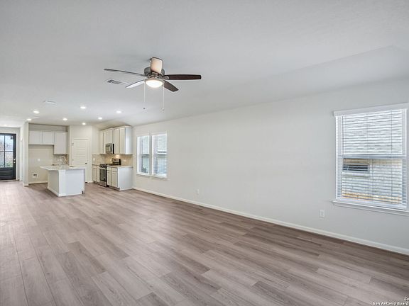 3rd image of 25791 Rosey Way