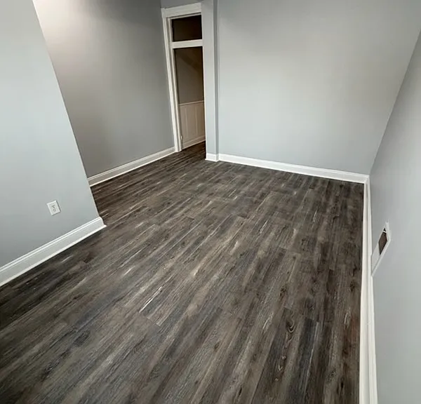 2109 E Federal St — Photo 9