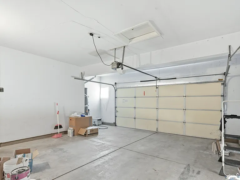 3779 Armour Ct — Photo 29
