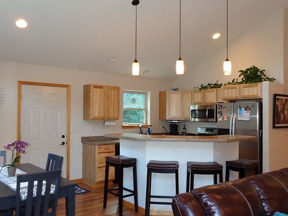 5th image of 4842 Love Creek Ave