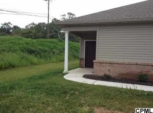 176 Meadowview Dr, Harrisburg, PA 17111